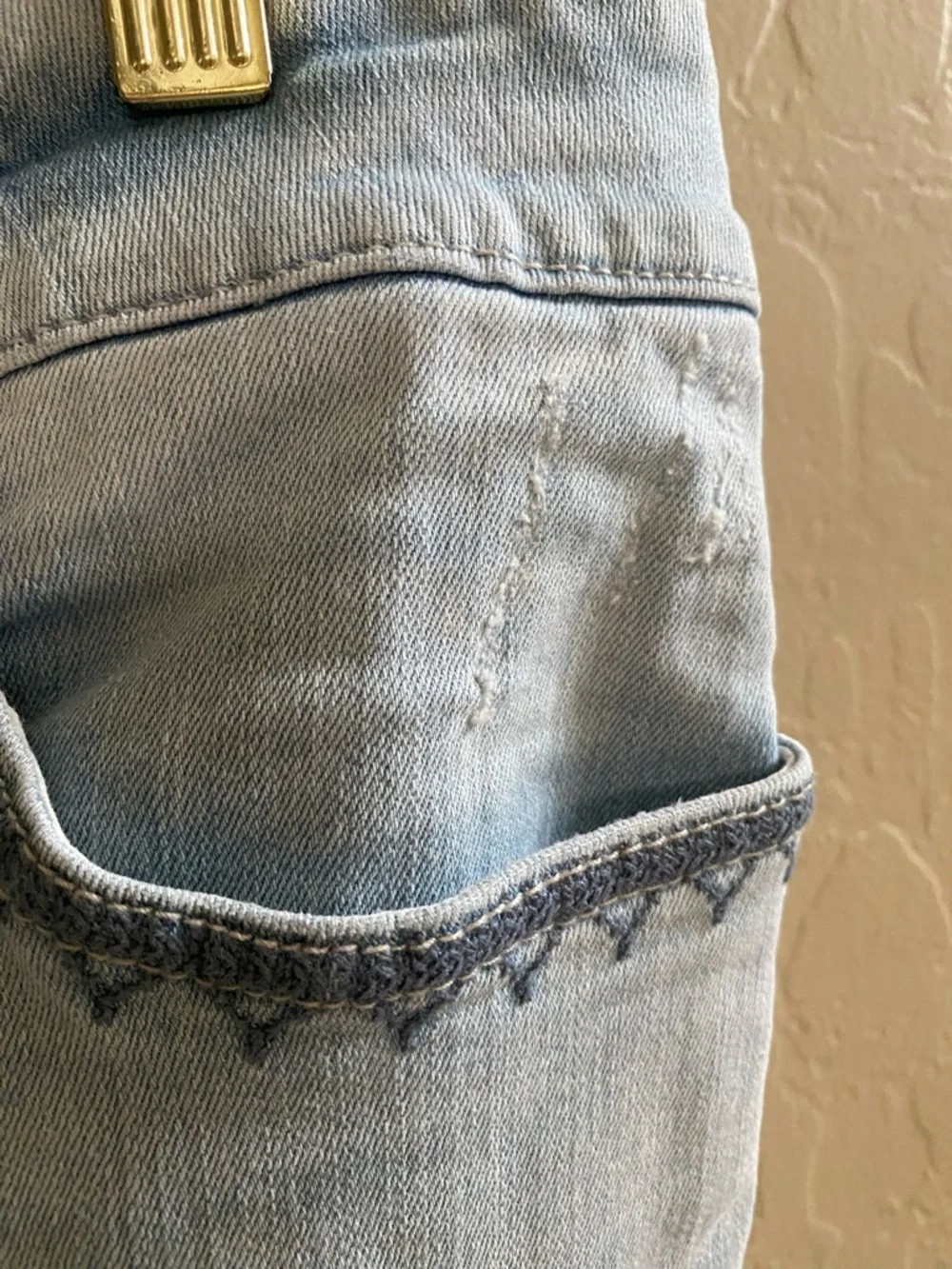 NYDJ Light Blue Cropped Jeans with Embroidered Ankles - Picture 5 of 14